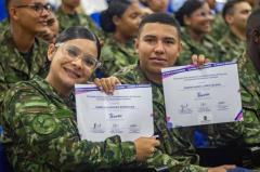 Programa Parceros de Medellín: 147 exsoldados Inician su vida civil